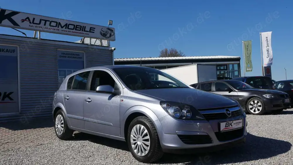 Opel Astra TÜV,- Kundendienst Neu Scheckheftgepflegt Klima