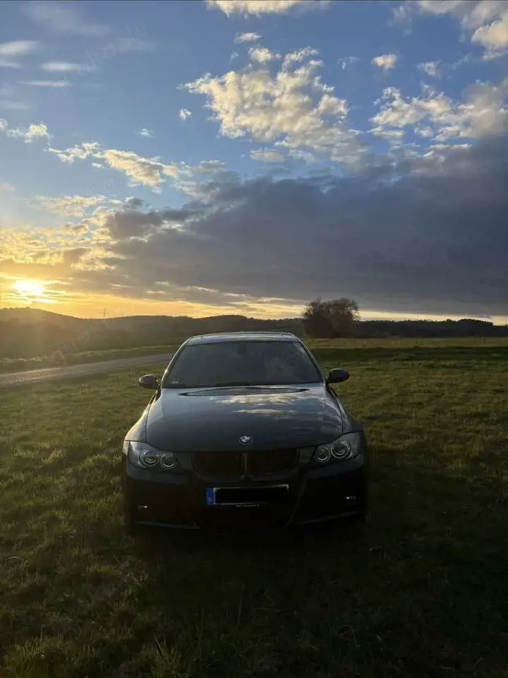 BMW 325 325xi