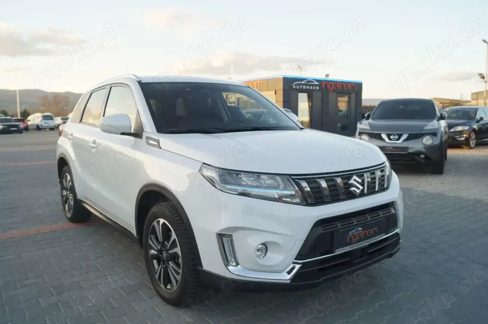 Suzuki Vitara 1.5 Hybrid Comfort+ 4x4 AUTOMATIK Kamera