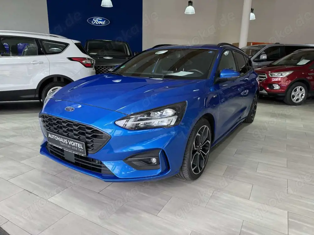 Ford Focus Turnier ST-Line 182PS LED-Scheinwerfer