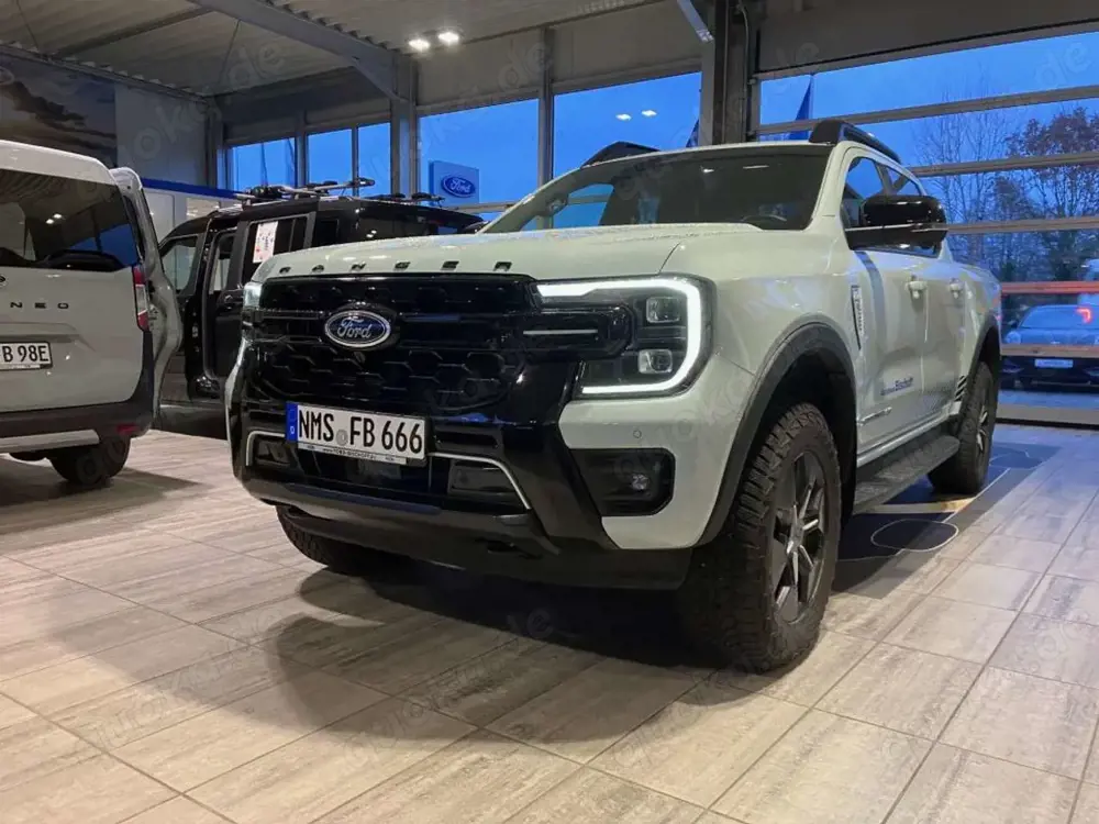 Ford Ranger 2,3 l EcoBoost Doppelkabine PHEV Stormtrak 3,5t An