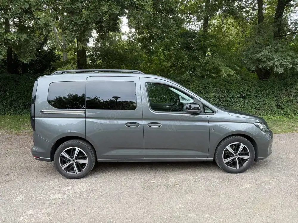 Volkswagen Caddy Caddy 1.5 TSI BMT HeckFlügelTür AnhängerK SitzHZ VW Garantie