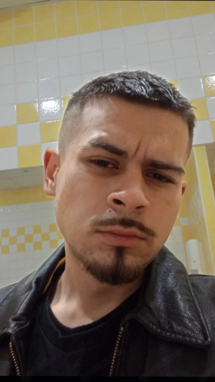 Sex only woman text on WhatsApp lonely man 