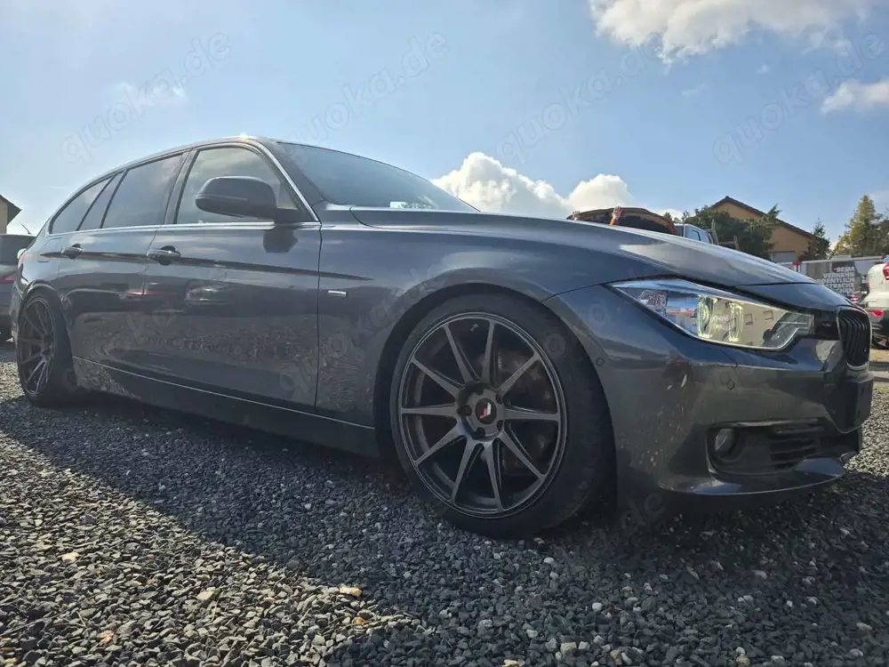 BMW 325 3er Touring Diesel 325d Touring Luxury Line