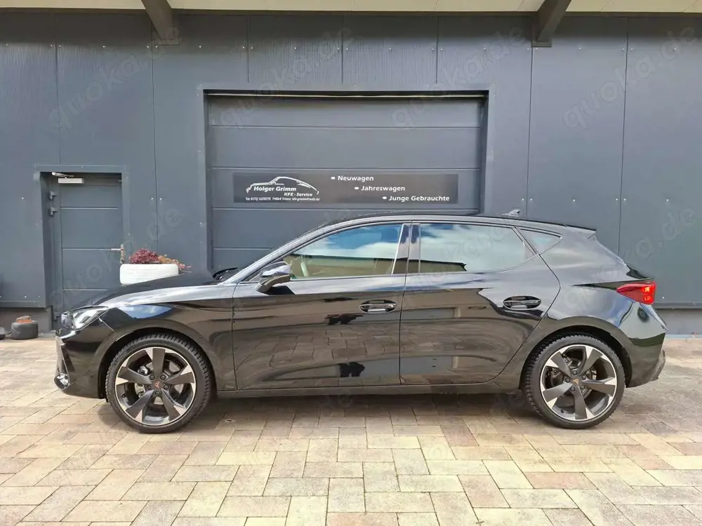 CUPRA Leon DSG/ACC/LED/Sitzheiz/Gar bis 11/2030/wenig Km/PDC