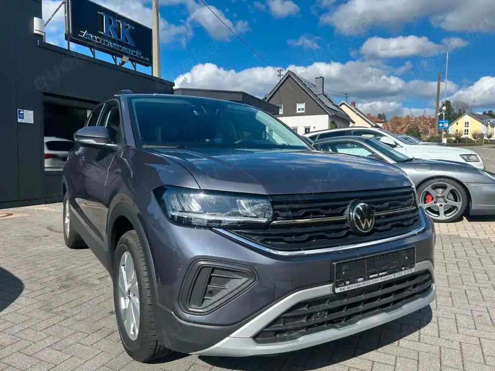 Volkswagen T-Cross 1.0 TSI 85 kW Life VW Garantie 02.2029