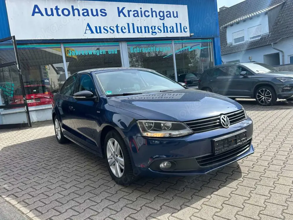 Volkswagen Jetta VI Match 1.6TDI Navi Pdc Shz