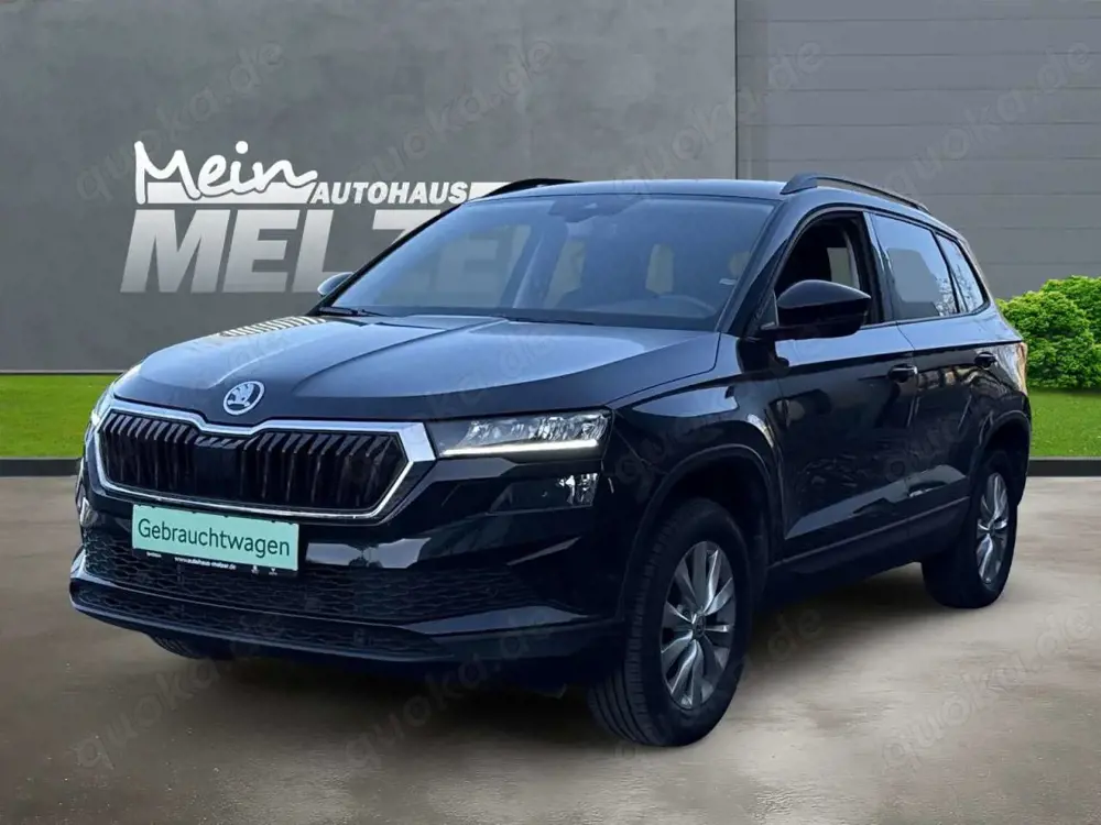 Skoda Karoq SELECTION 1.5TSI AHK+PDC+SHZ+ALU+KESSY+GRA Klima