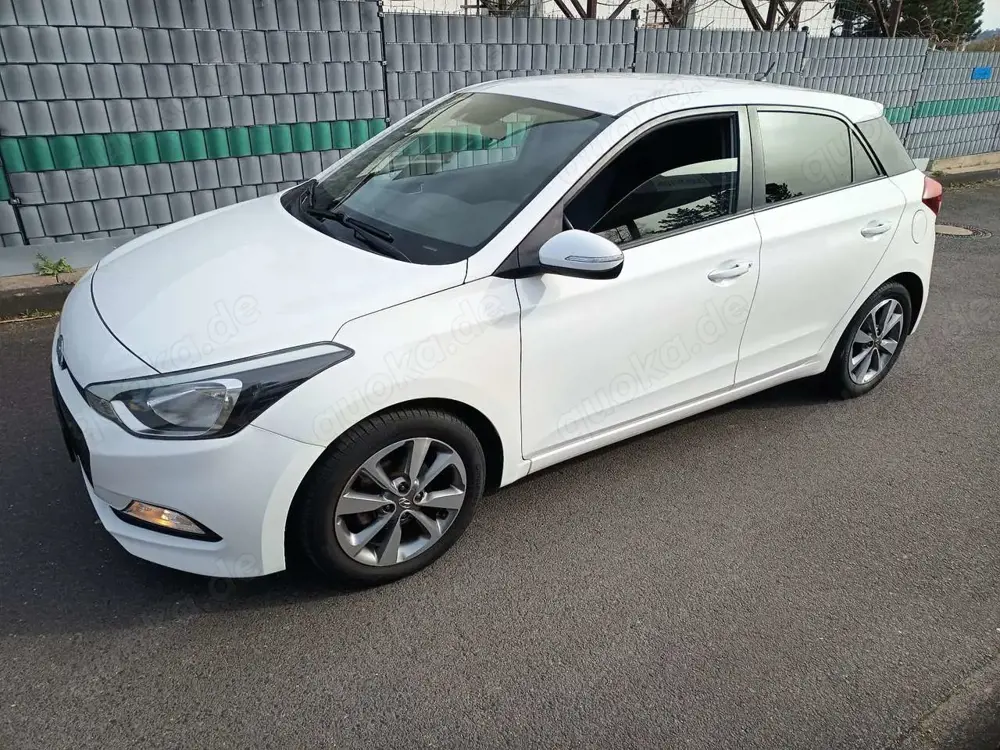 Hyundai i20 i20 1.4 Automatik Style