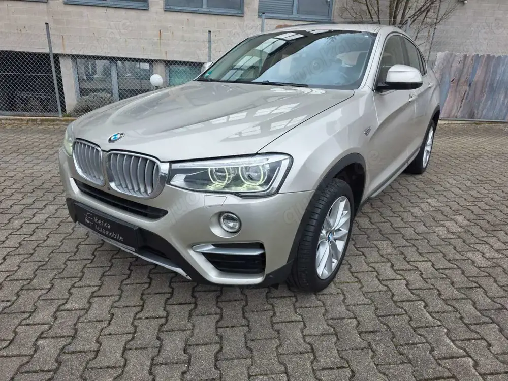 BMW X4 xDrive 20 d xLine*AHK*SCHIEBEDACH