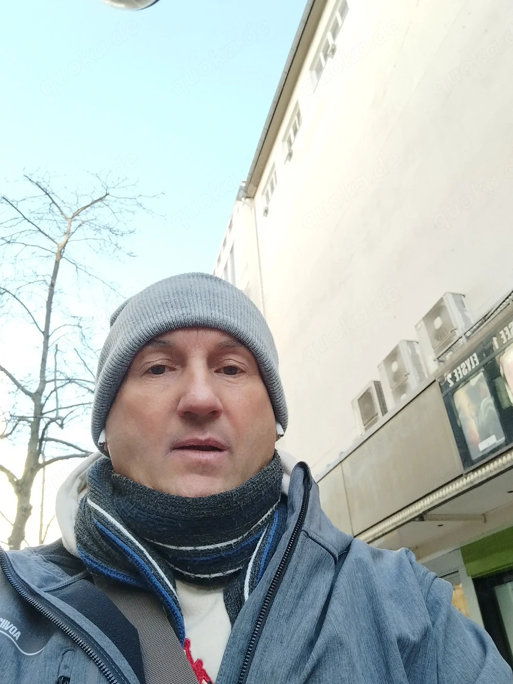 Er sucht eine Erotische Massage vom Mann