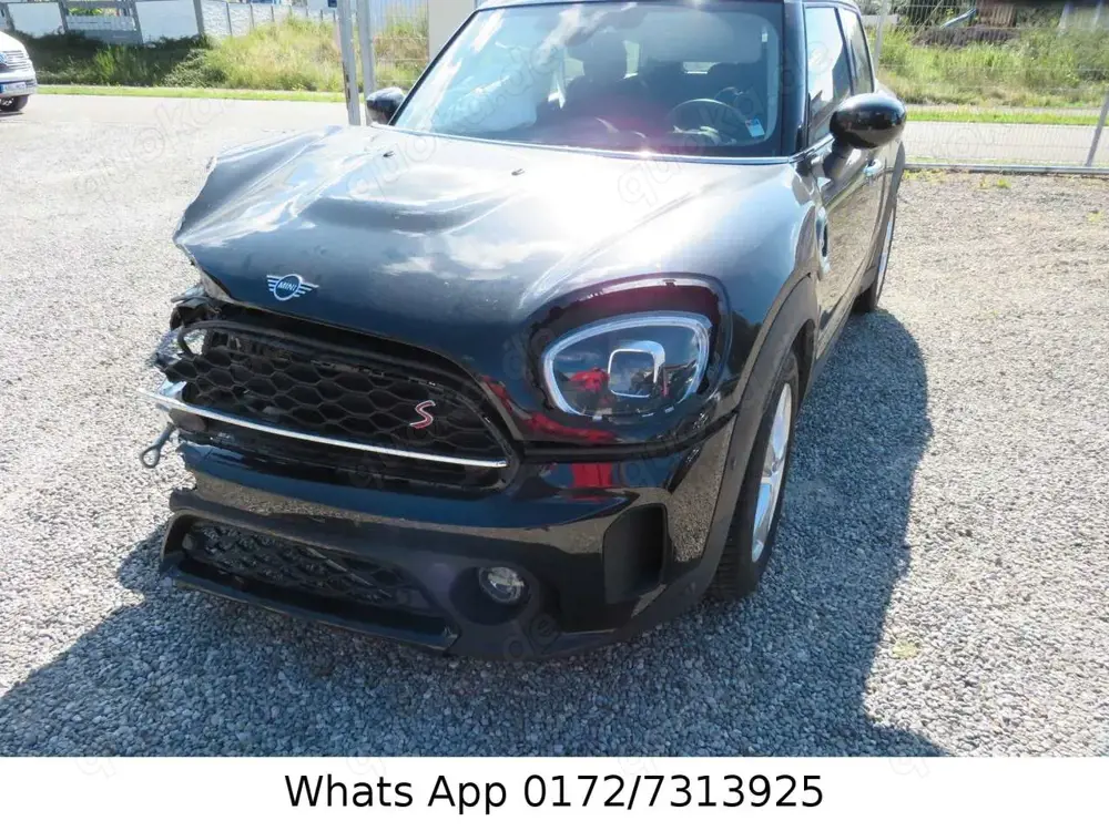 MINI Cooper SE Countryman Cooper S Essential Trim