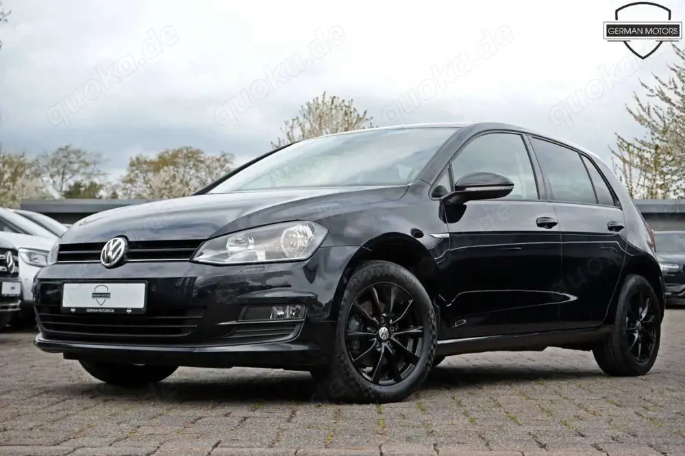 Volkswagen Golf VII 1.6 TDi BMT Lim. Cup *AUTOMATIK|NAVI*