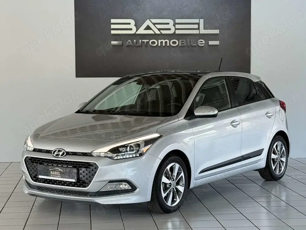 Hyundai i20 YES! Plus *Panorama* LED