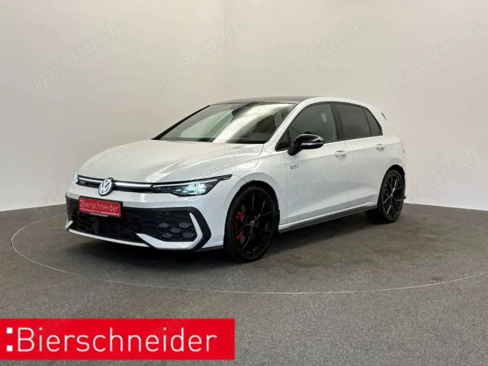 Volkswagen Golf GTI 8 2.0 TSI DSG IQ-LIGHT DIGITAL COCKPIT PANO KAMERA