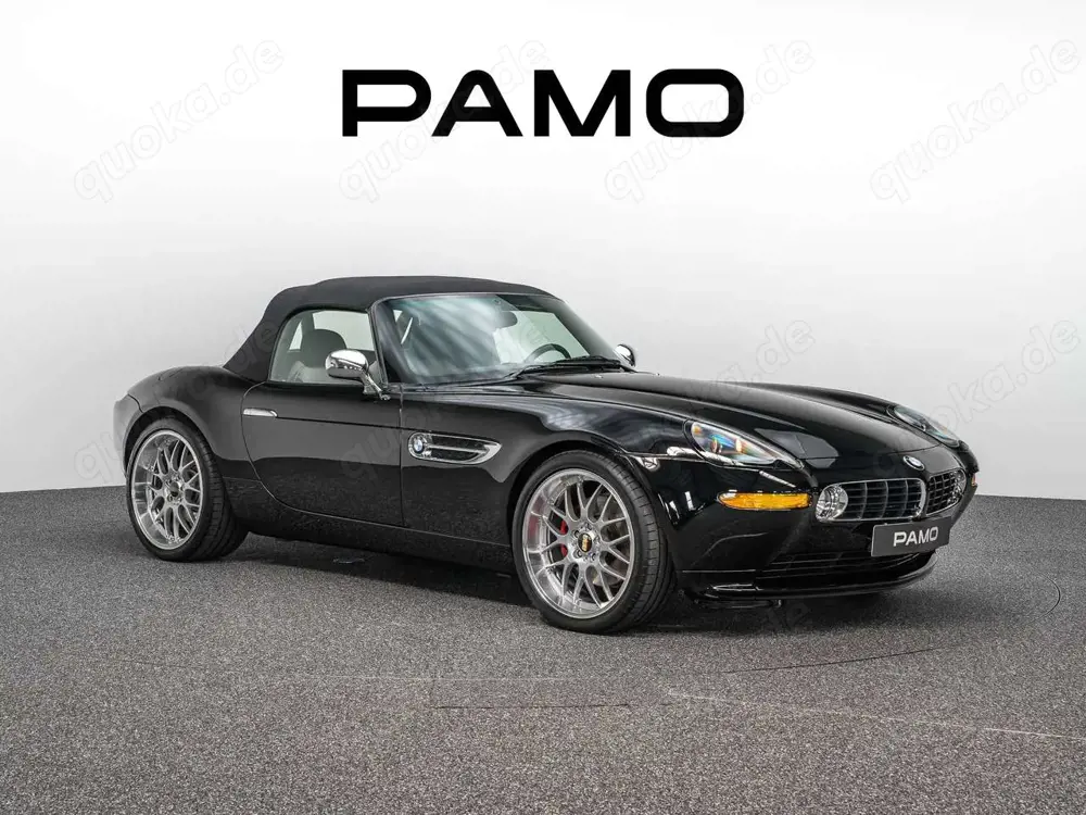 BMW Z8 BMW Z8 |