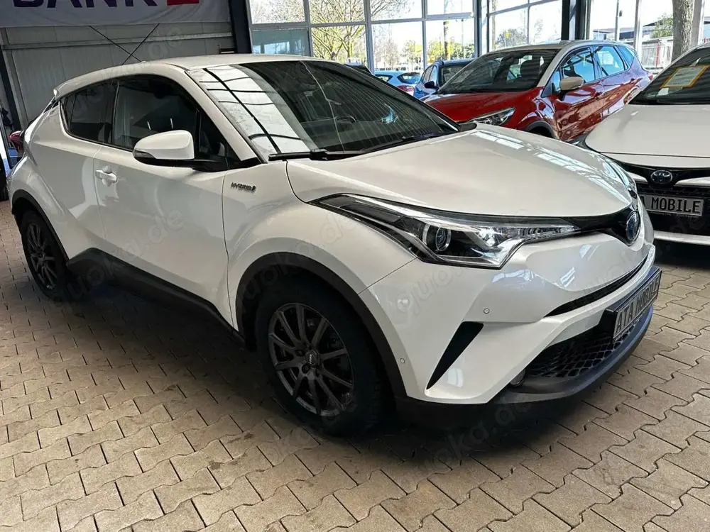 Toyota C-HR Hybrid Lounge,AHK,LED,KAMERA,SCHECKHEFT,