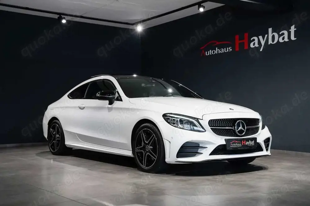 Mercedes-Benz C 220 d Coupe 4M AMG Night-Pano-Burmester-MBeam