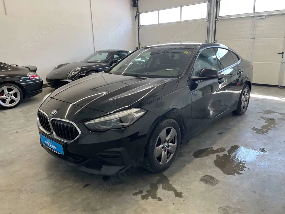 BMW 216