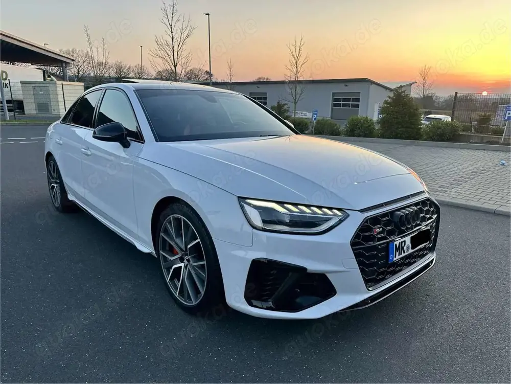 Audi S4