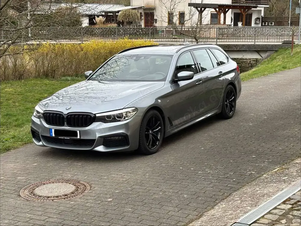BMW 540 540i xDrive Touring Aut. Sport Line