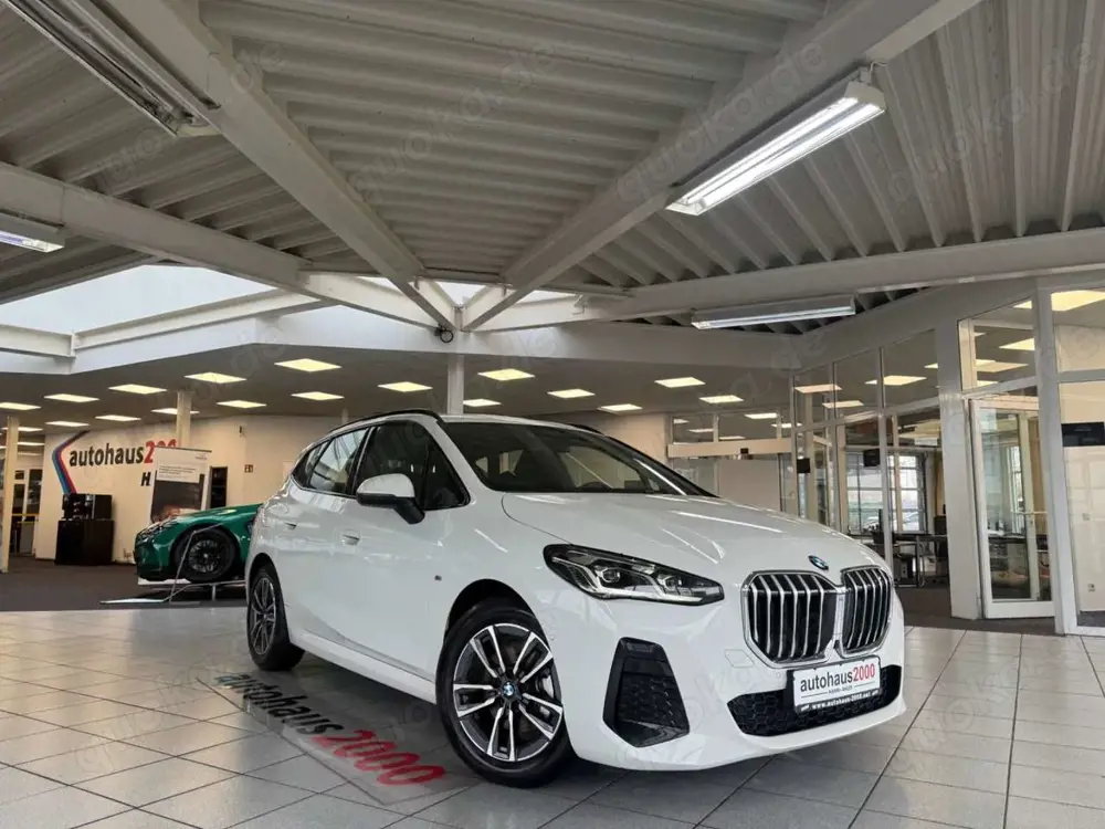 BMW 218 218I Active Tourer M Sportpaket HUD/360°/HK