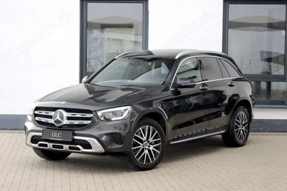Mercedes-Benz GLC 300 de 4M 9G SPORTPAKET AHK S-HEIZUNG 19 ZOLL