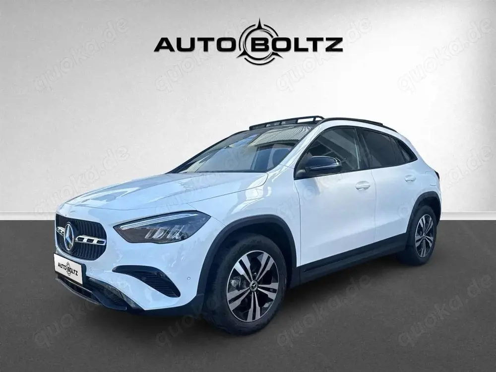 Mercedes-Benz GLA 200 ENp 55000 Night Pano Winter P Kam. Spur