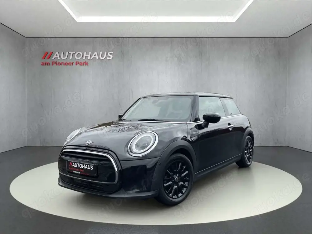 MINI Cooper C lass.Trim Aut-HUD-Pano-Kam-LED-Leder-VC