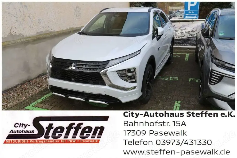 Mitsubishi Eclipse Cross Eclipse Cross Plug-In Hybrid 4WD Select