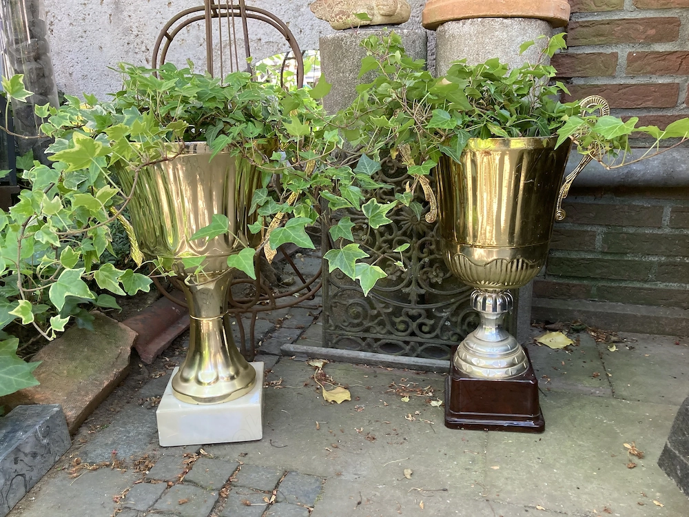 DEKO für den vintage Garten    oder Hochzeitsdeko  - 2 x Amphore   Blumentopf + 2 x Efeu
