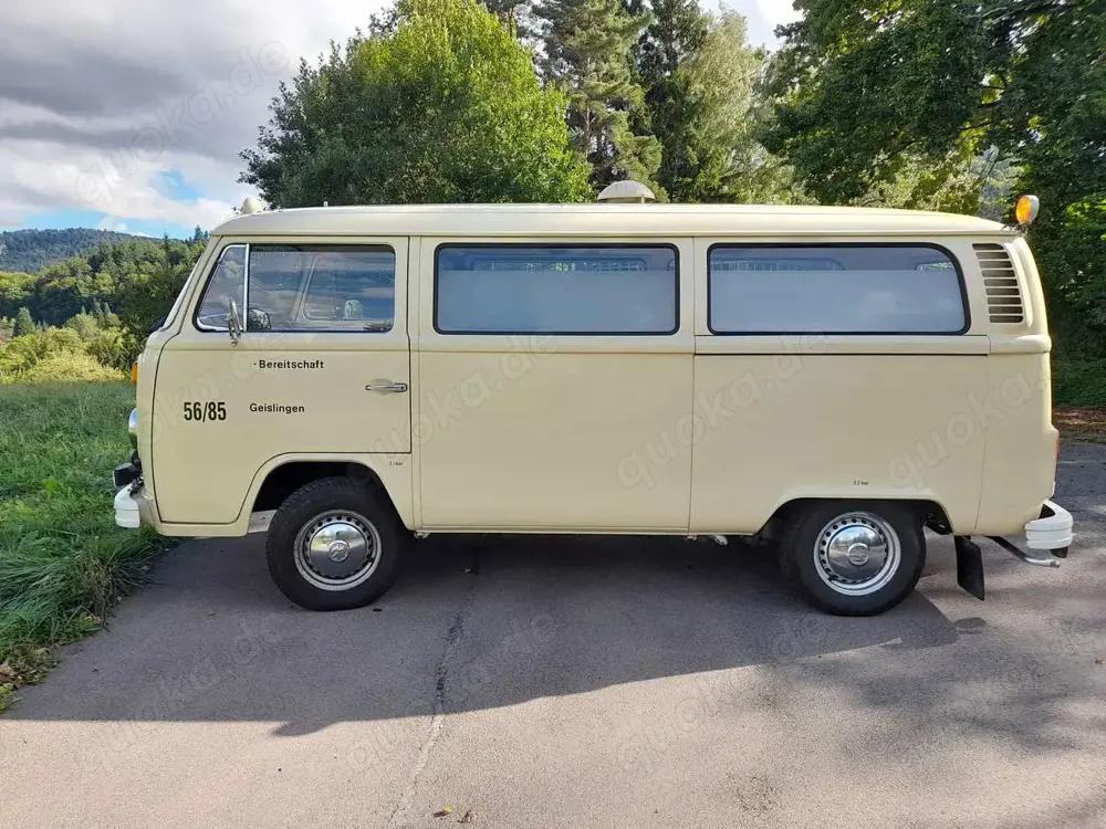Volkswagen T2 Rettungswagen-Oldtimer