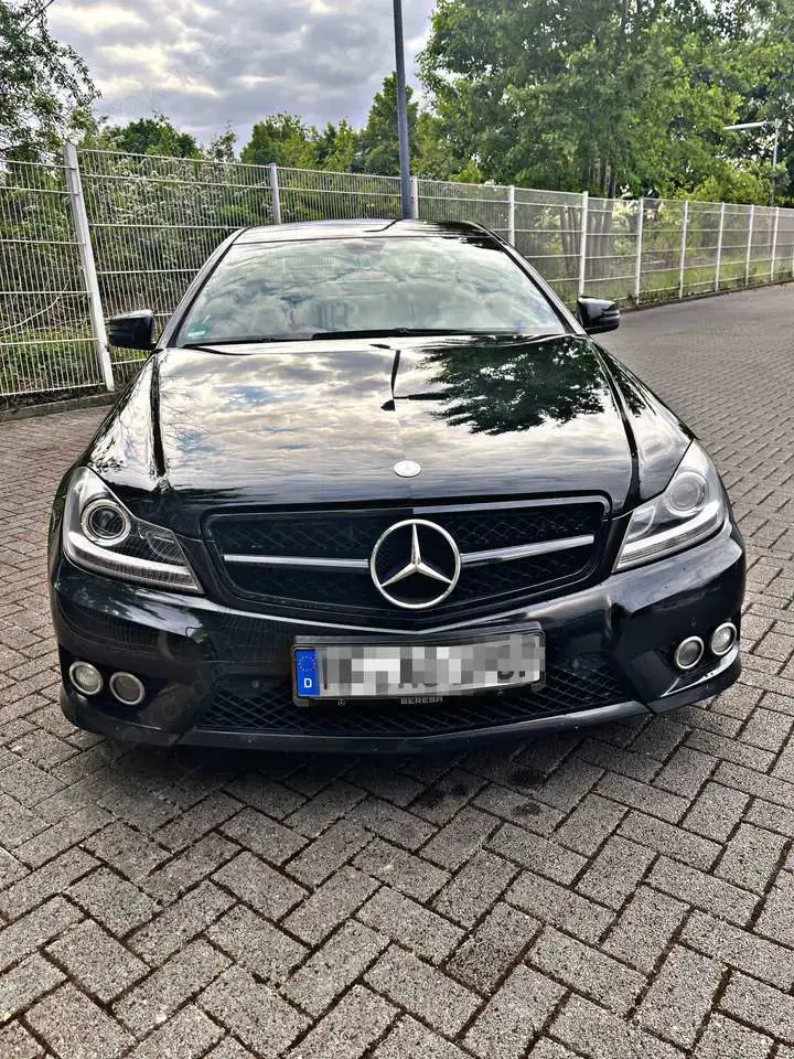 Mercedes-Benz C 220 C 220 CDI BlueEfficiency EDITION 1 AMG LINE