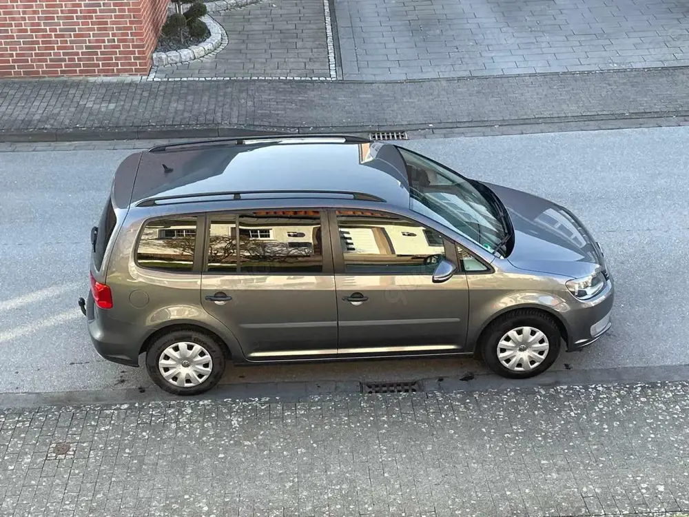 Volkswagen Touran Touran 1.2 TSI STYLE - AHK, Klima, Mini Wohnmobil