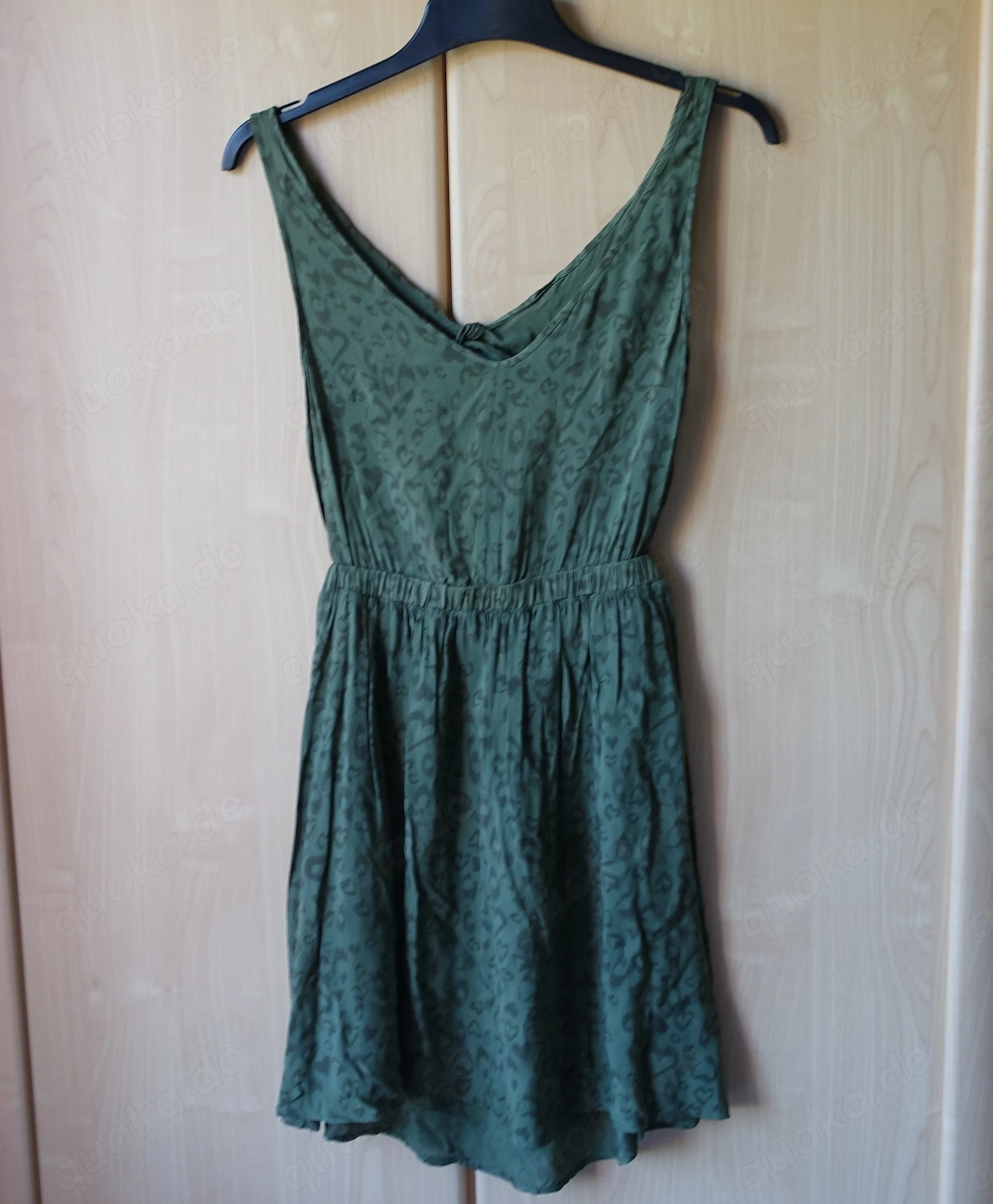 Damen - Kleid, Sommerkleid, Minikleid, Gr. 34 bzw. ca. Gr. XS, khaki, Leo