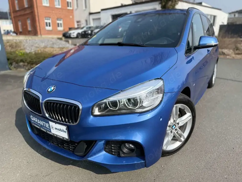 BMW 220