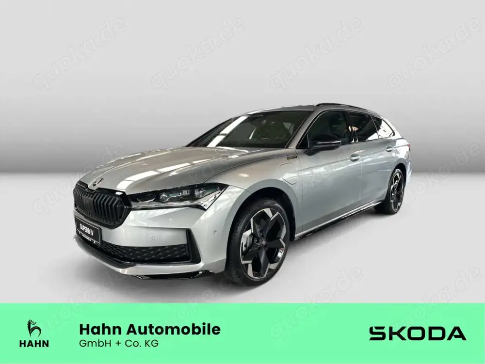 Skoda Superb Combi Sportline 1,5 TSI iV pACC HuD AHK