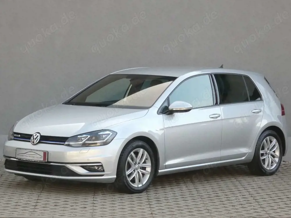 Volkswagen Golf 1,5 TSI BM Comfortline/LED/Navi/SitzHZG/LMF
