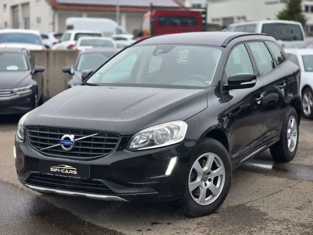 Volvo XC60 Kinetic 2WD*AUT*NAVI*AHK*ALU*KLIMAAUTO*PDC*