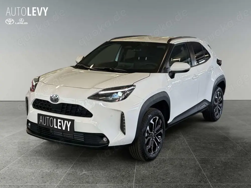 Toyota Yaris Cross 1.5 Hybrid Teamplayer PDC/SHZ/CARPLAY