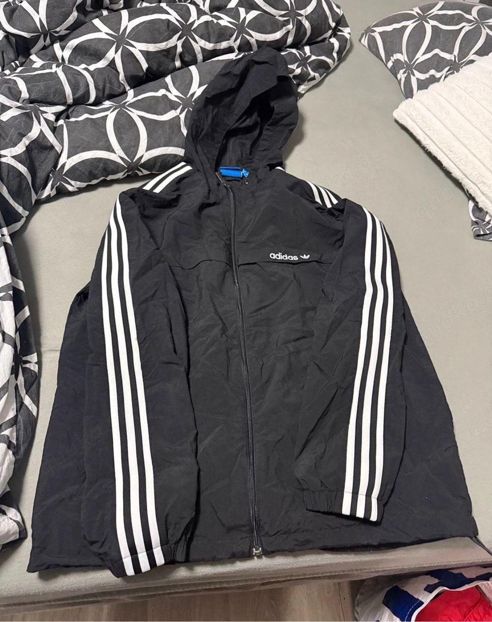Adidas jacke größe L