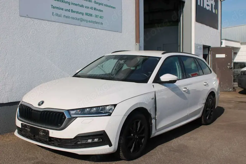 Skoda Octavia 2.0 TDI Clever Navi PDC Massage