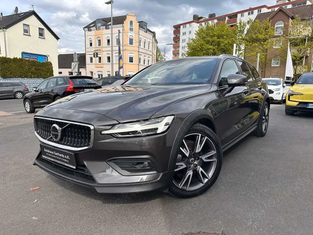 Volvo V60 Cross Country V60CC B4 AWD Ultimate,Pano,360°,Standh.,Head Up