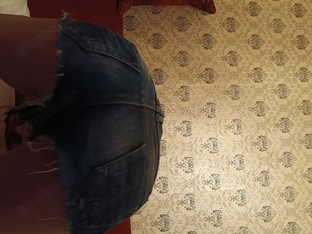 Sissy sucht Daddy oder Herrin, f r alles zu haben 