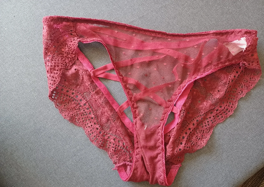 Frisch eingetragener Slip zu verkaufen.