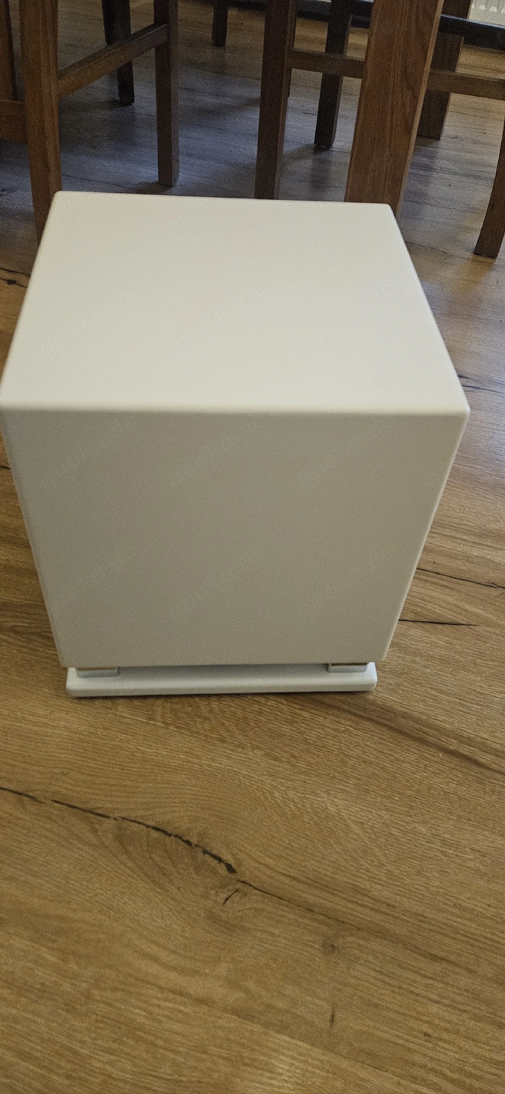 Elac 2030 Subwoofer 