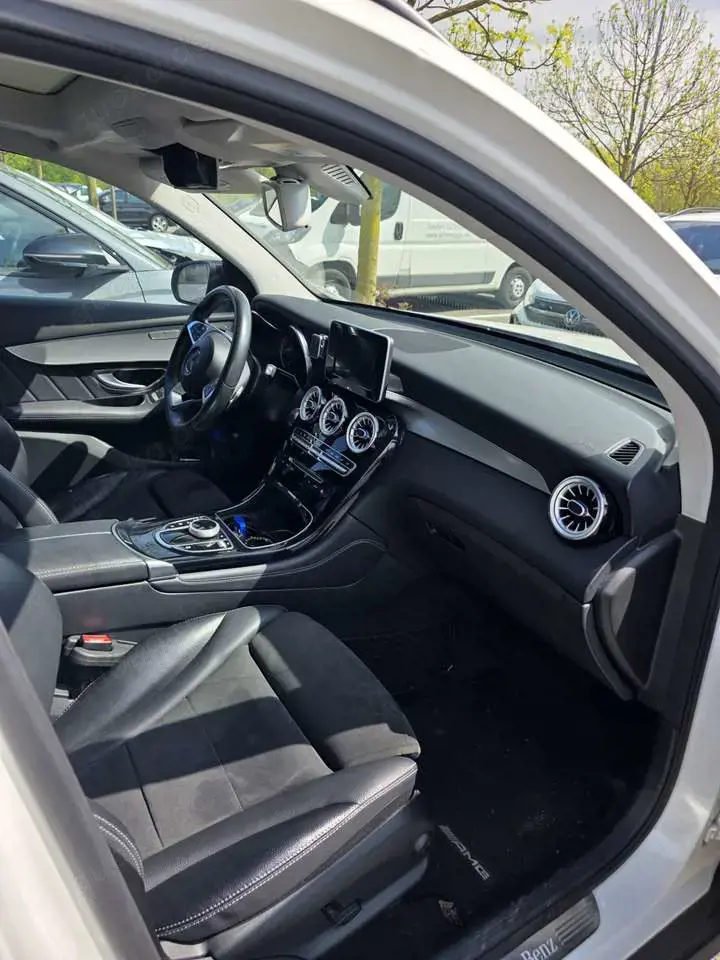 Mercedes-Benz GLC 220 d 4Matic 9G-TRONIC