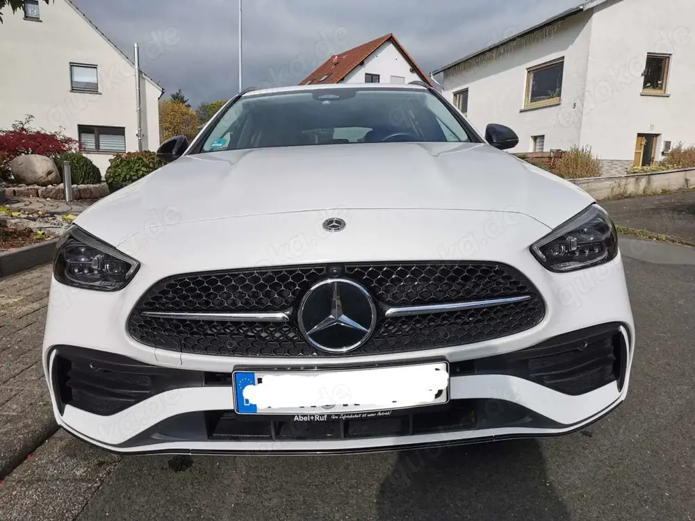 Mercedes-Benz C 220 d T 9G-TRONIC AMG Line