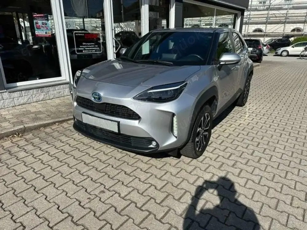 Toyota Yaris Cross Hybrid Team D Safety-Winter- Smart Connect Paket