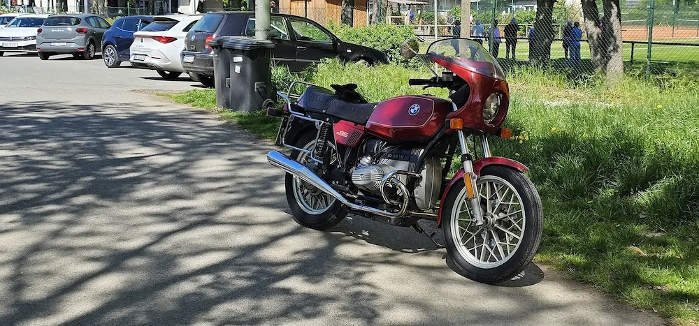 Gut erhaltenes Motorrad